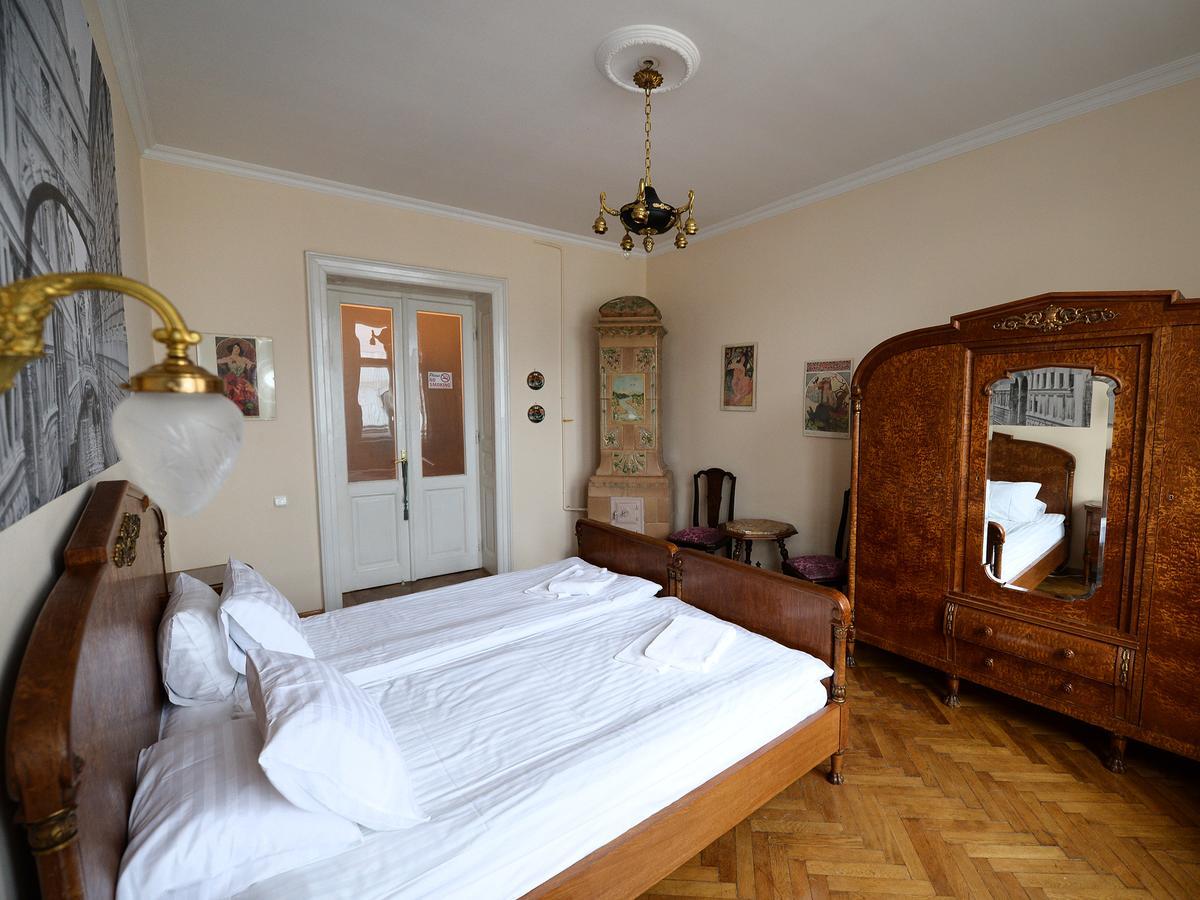 The Historical Family Nest In City Centre Lviv Eksteriør billede