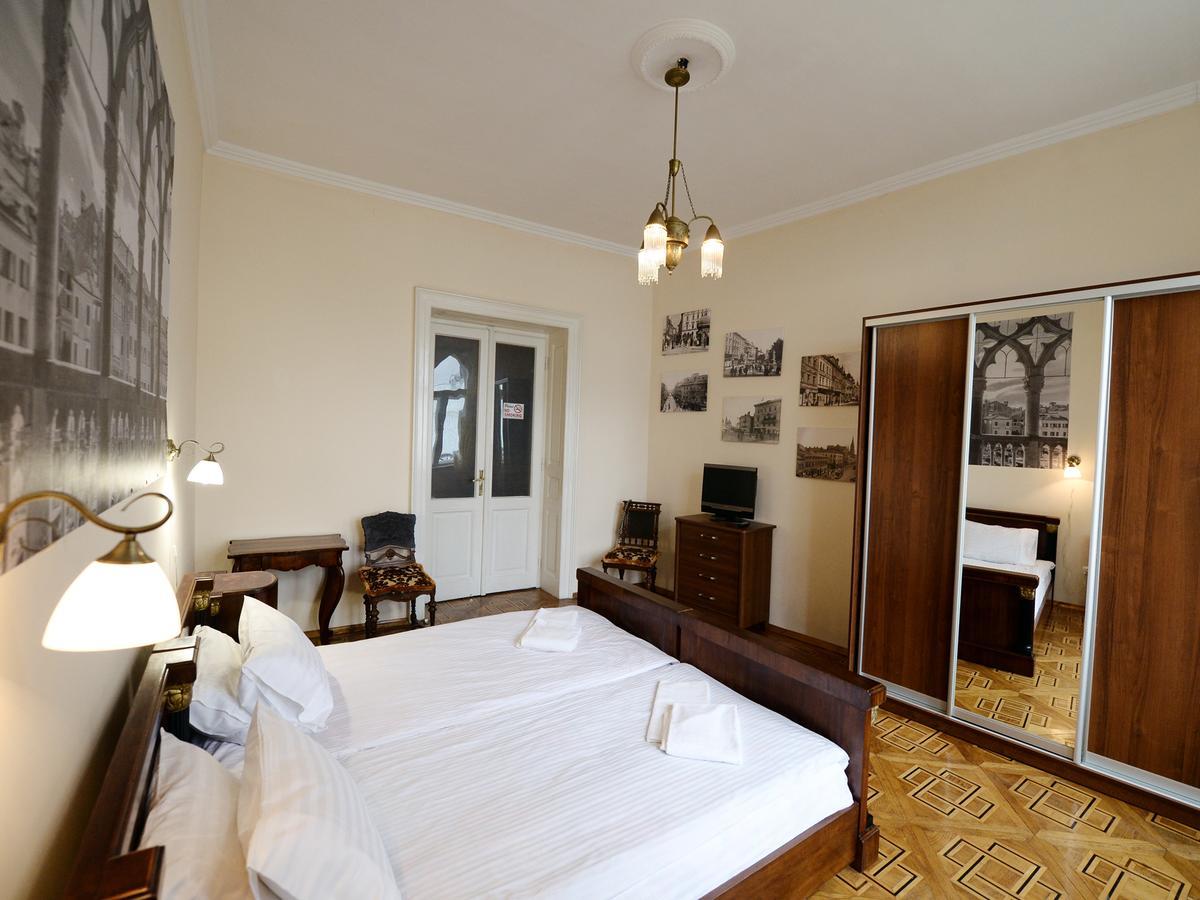 The Historical Family Nest In City Centre Lviv Eksteriør billede