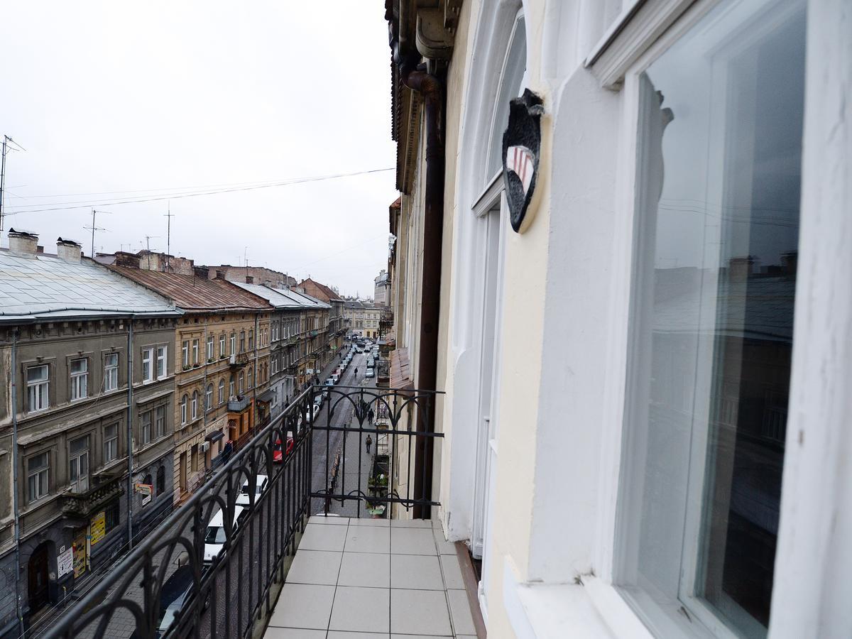 The Historical Family Nest In City Centre Lviv Eksteriør billede
